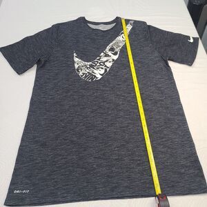 Nike Men Gray T Shirt Size XL